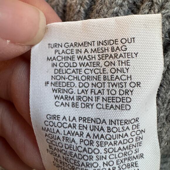 CAbi Eden Pullover Turtleneck Sweater Sz Small EUC Floral Bell Sleeves Gray 3704 - Picture 12 of 12